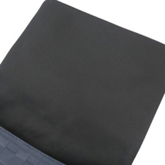 Louis Vuitton Damier Infini Black District - Picture 7 of 8